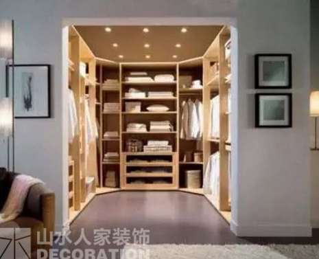 【山水人家裝飾】女人既然有了書(shū)房，為什么不能有衣帽間？